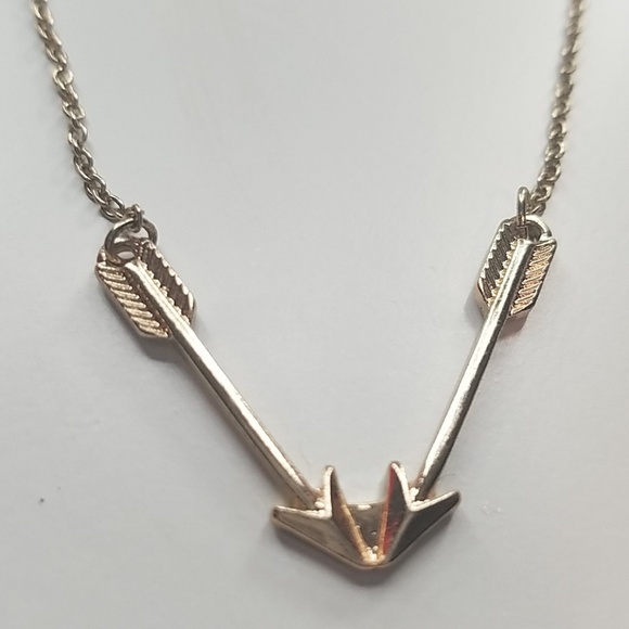 Garage Arrow gold colored necklace trendy - Picture 3 of 5